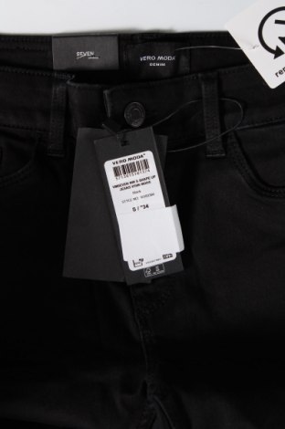 Damen Jeans Vero Moda, Größe S, Farbe Schwarz, Preis 7,94 €