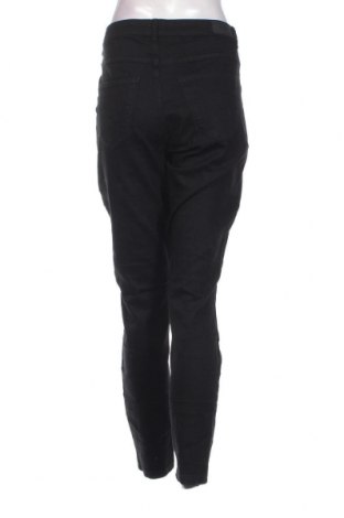 Dámské džíny  Vero Moda, Velikost XL, Barva Černá, Cena  542,00 Kč