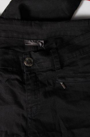 Damen Jeans Yessica, Größe M, Farbe Schwarz, Preis 4,44 €