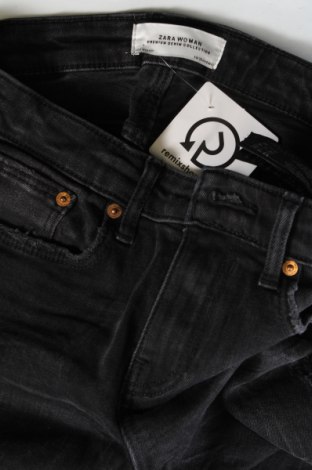 Damen Jeans Zara, Größe S, Farbe Grau, Preis 13,31 €
