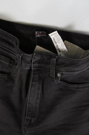 Дамски дънки Zara, Размер XS, Цвят Сив, Цена 22,06 лв.