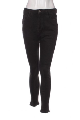 Дамски дънки Zara, Размер M, Цвят Черен, Цена 14,85 лв.