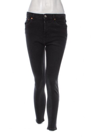 Damen Jeans Zara, Größe M, Farbe Grau, Preis 10,43 €