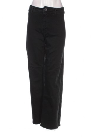 Damen Jeans Zara, Größe M, Farbe Schwarz, Preis 8,30 €