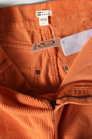 Дамски джинси Billabong, Размер M, Цвят Оранжев, Цена 26,97 лв.