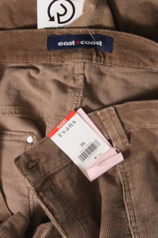 Дамски джинси East Coast, Размер 3XL, Цвят Кафяв, Цена 46,00 лв.