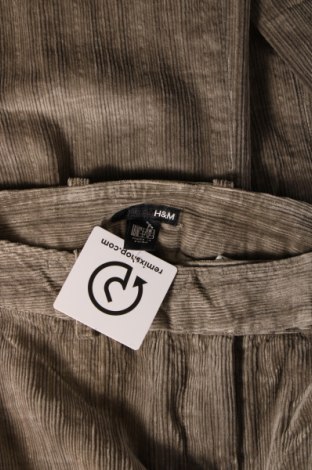 Γυναικείο κοτλέ παντελόνι H&M, Μέγεθος M, Χρώμα  Μπέζ, Τιμή 2,33 €