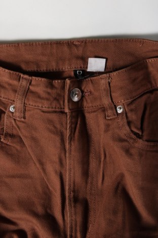 Дамски джинси H&M Divided, Размер S, Цвят Кафяв, Цена 29,00 лв.