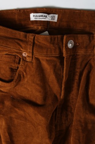 Дамски джинси Pull&Bear, Размер M, Цвят Кафяв, Цена 11,60 лв.