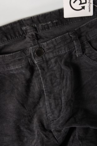 Pantaloni de velvet de femei Yessica, Mărime XL, Culoare Gri, Preț 95,39 Lei