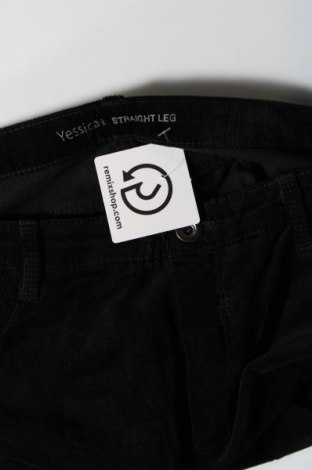 Дамски джинси Yessica, Размер XL, Цвят Черен, Цена 8,70 лв.