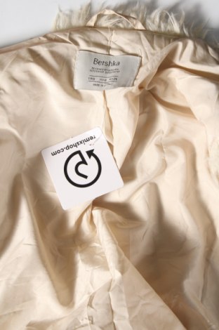 Γυναικείο γιλέκο Bershka, Μέγεθος S, Χρώμα Λευκό, Τιμή 6,53 €