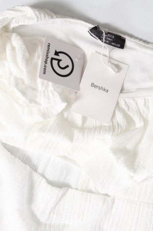 Γυναικεία σαλοπέτα Bershka, Μέγεθος M, Χρώμα Λευκό, Τιμή 11,19 €
