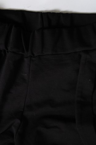 Дамски къс панталон, Размер M, Цвят Черен, Цена 10,26 лв.