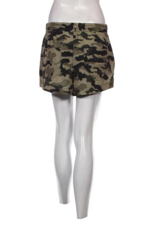 Γυναικείο κοντό παντελόνι, Μέγεθος S, Χρώμα Πολύχρωμο, Τιμή 9,72 €