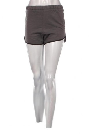 Damen Shorts, Größe S, Farbe Grau, Preis 6,00 €