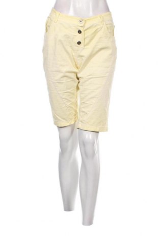 Γυναικείο κοντό παντελόνι, Μέγεθος L, Χρώμα Κίτρινο, Τιμή 9,72 €