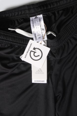 Дамски къс панталон Adidas, Размер S, Цвят Черен, Цена 21,56 лв.