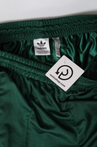 Női rövidnadrág Adidas Originals, Méret S, Szín Zöld, Ár 16 279 Ft