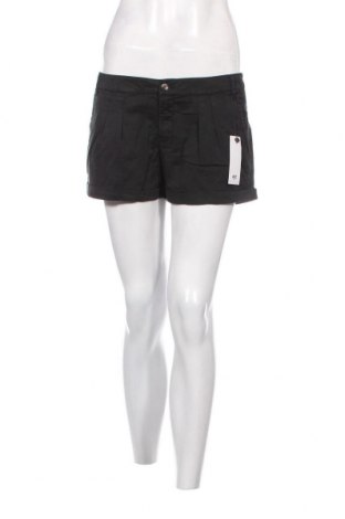 Γυναικείο κοντό παντελόνι Ajc, Μέγεθος M, Χρώμα Μαύρο, Τιμή 6,39 €