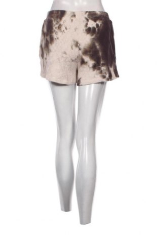 Дамски къс панталон American Vintage, Размер M, Цвят Многоцветен, Цена 48,00 лв.