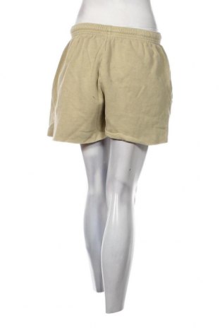 Γυναικείο κοντό παντελόνι BDG, Μέγεθος L, Χρώμα  Μπέζ, Τιμή 9,92 €