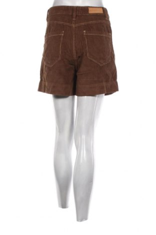 Γυναικείο κοντό παντελόνι Bershka, Μέγεθος L, Χρώμα Καφέ, Τιμή 3,10 €