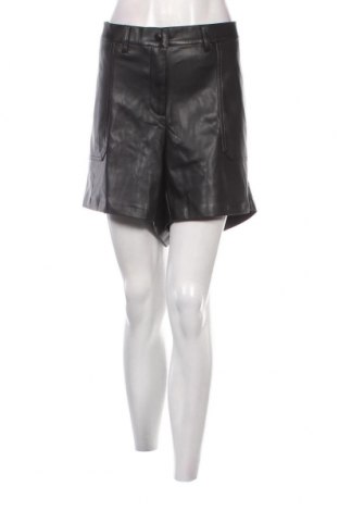 Γυναικείο κοντό παντελόνι Body Flirt, Μέγεθος 3XL, Χρώμα Μαύρο, Τιμή 6,70 €