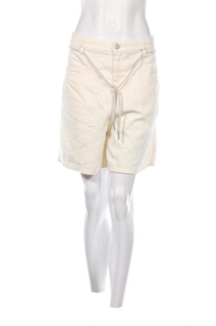 Γυναικείο κοντό παντελόνι Closed, Μέγεθος XL, Χρώμα Εκρού, Τιμή 51,03 €