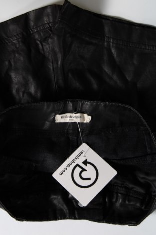 Дамски къс панталон Drole De Copine, Размер S, Цвят Черен, Цена 19,00 лв.