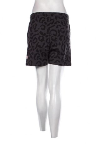 Γυναικείο κοντό παντελόνι Ellesse, Μέγεθος M, Χρώμα Πολύχρωμο, Τιμή 15,88 €