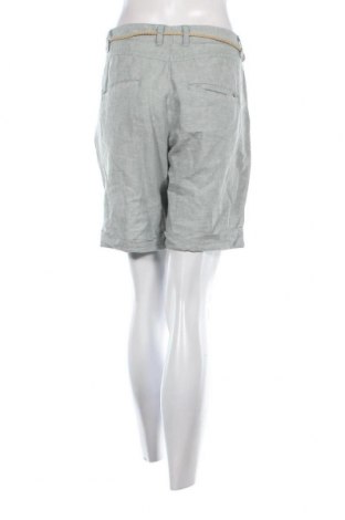 Дамски къс панталон Esmara, Размер L, Цвят Зелен, Цена 35,00 лв.