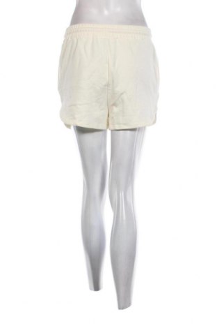 Γυναικείο κοντό παντελόνι Even&Odd, Μέγεθος S, Χρώμα Λευκό, Τιμή 3,68 €