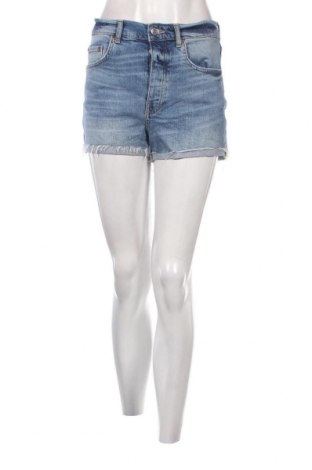 Дамски къс панталон Gina Tricot, Размер M, Цвят Син, Цена 11,99 лв.