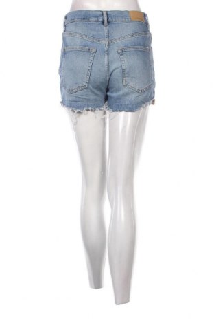 Γυναικείο κοντό παντελόνι Gina Tricot, Μέγεθος M, Χρώμα Μπλέ, Τιμή 10,22 €