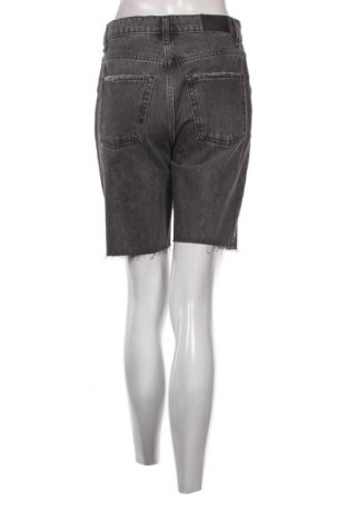 Damen Shorts Gina Tricot, Größe S, Farbe Grau, Preis 6,64 €