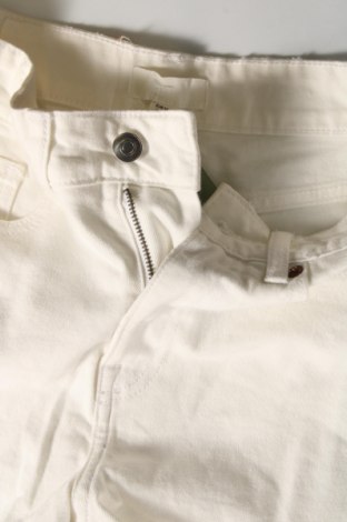 Pantaloni scurți de femei H&M, Mărime XS, Culoare Alb, Preț 50,99 Lei