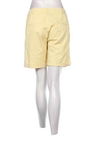 Pantaloni scurți de femei Harmont & Blaine, Mărime L, Culoare Galben, Preț 104,08 Lei