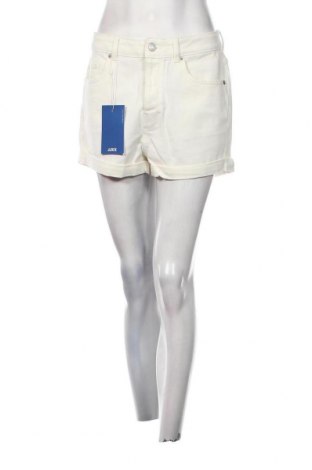 Damen Shorts JJXX, Größe M, Farbe Weiß, Preis 17,86 €