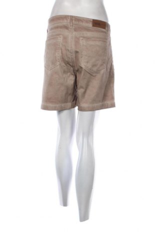 Дамски къс панталон Janina, Размер L, Цвят Кафяв, Цена 19,04 лв.