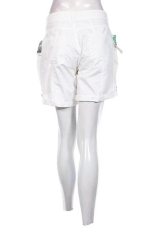 Damen Shorts Janina, Größe XL, Farbe Weiß, Preis 15,84 €