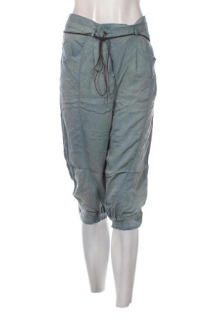 Γυναικείο κοντό παντελόνι Khujo, Μέγεθος M, Χρώμα Μπλέ, Τιμή 33,40 €