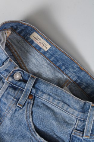 Γυναικείο κοντό παντελόνι Levi's, Μέγεθος XS, Χρώμα Μπλέ, Τιμή 22,92 €
