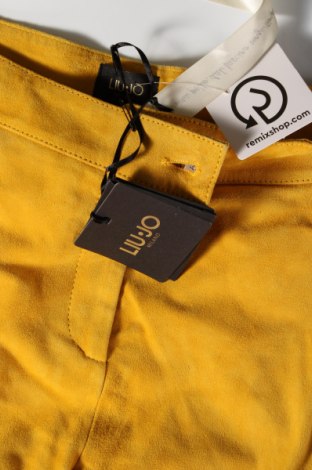 Damen Shorts Liu Jo, Größe L, Farbe Gelb, Preis € 27,85