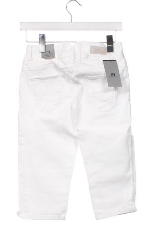 Дамски къс панталон Ltb, Размер XS, Цвят Бял, Цена 27,72 лв.