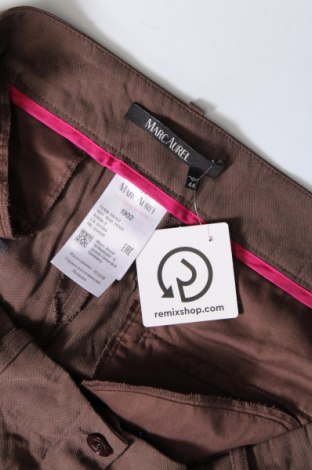 Дамски къс панталон Marc Aurel, Размер XL, Цвят Кафяв, Цена 31,28 лв.
