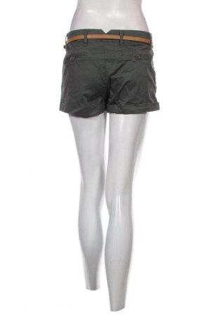 Γυναικείο κοντό παντελόνι Medicine, Μέγεθος M, Χρώμα Γκρί, Τιμή 9,79 €