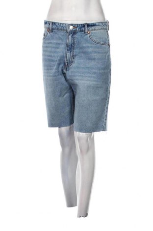 Γυναικείο κοντό παντελόνι Monki, Μέγεθος M, Χρώμα Μπλέ, Τιμή 8,25 €