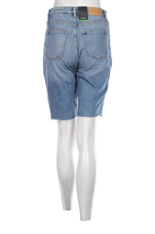 Дамски къс панталон Monki, Размер S, Цвят Син, Цена 12,80 лв.