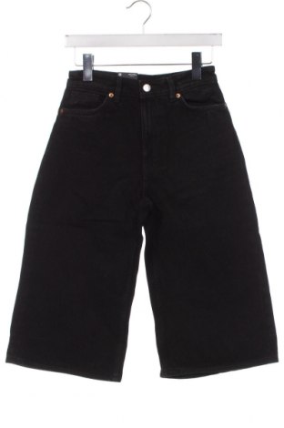 Γυναικείο κοντό παντελόνι Monki, Μέγεθος XS, Χρώμα Μαύρο, Τιμή 6,60 €